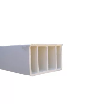 8. Műanyag kiemelő profil ( 35*50 ) - fehér